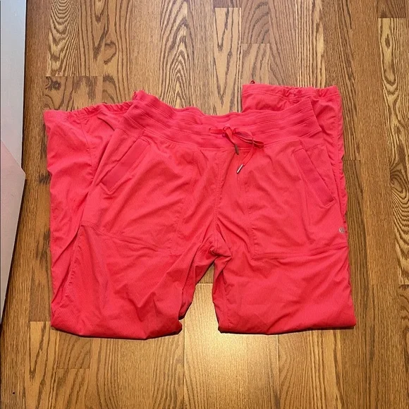LULULEMON glaze pink dance studio mid rise lined pants - Picture 3 of 5